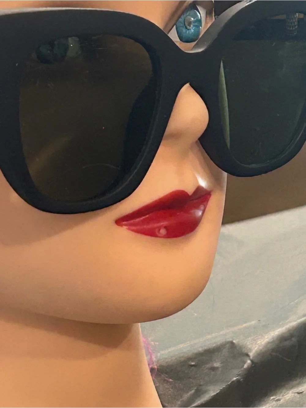 TOMS Women’s Black Cat-Eye Sunglasses with Dark Lenses